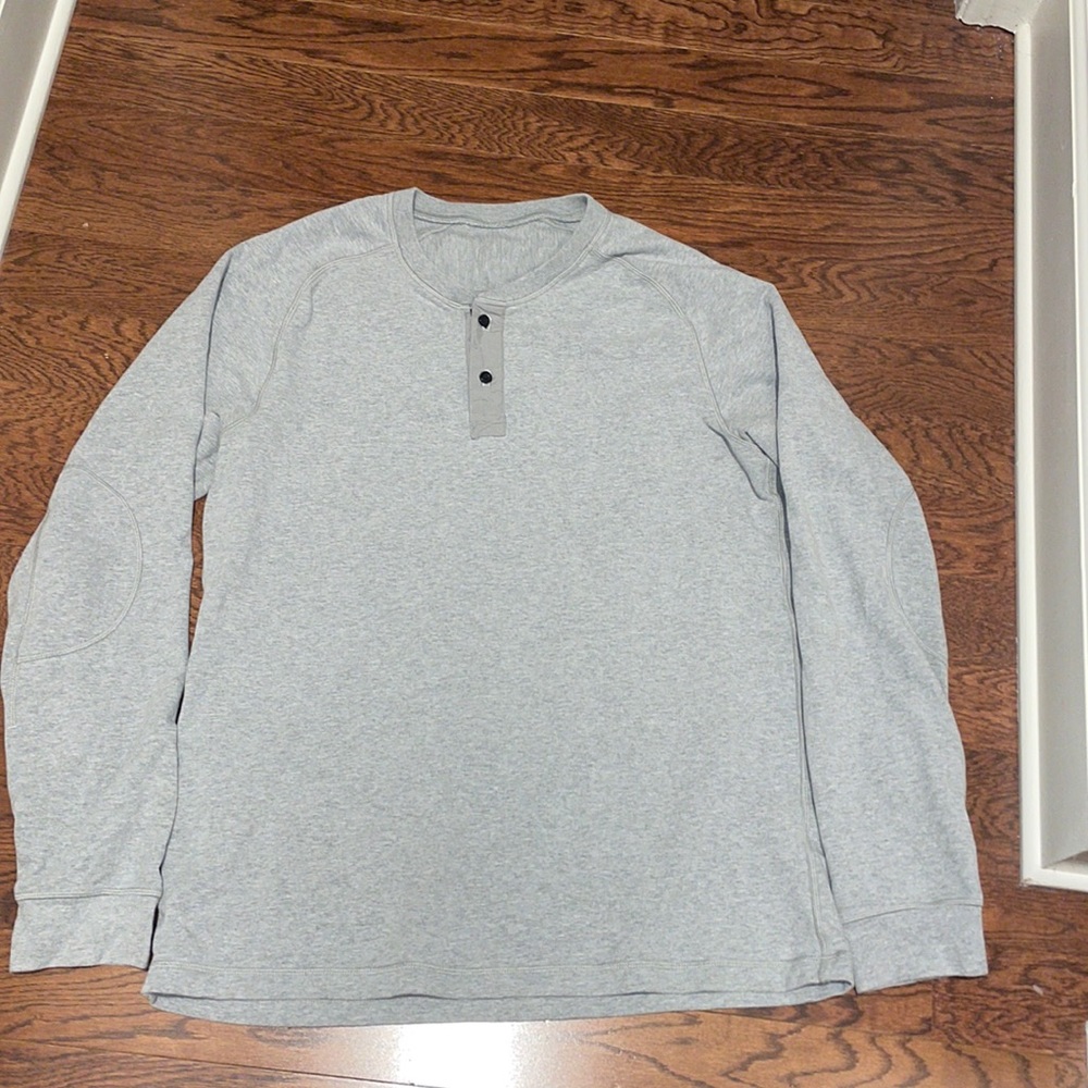 Lululemon long sleeve Henley XXL